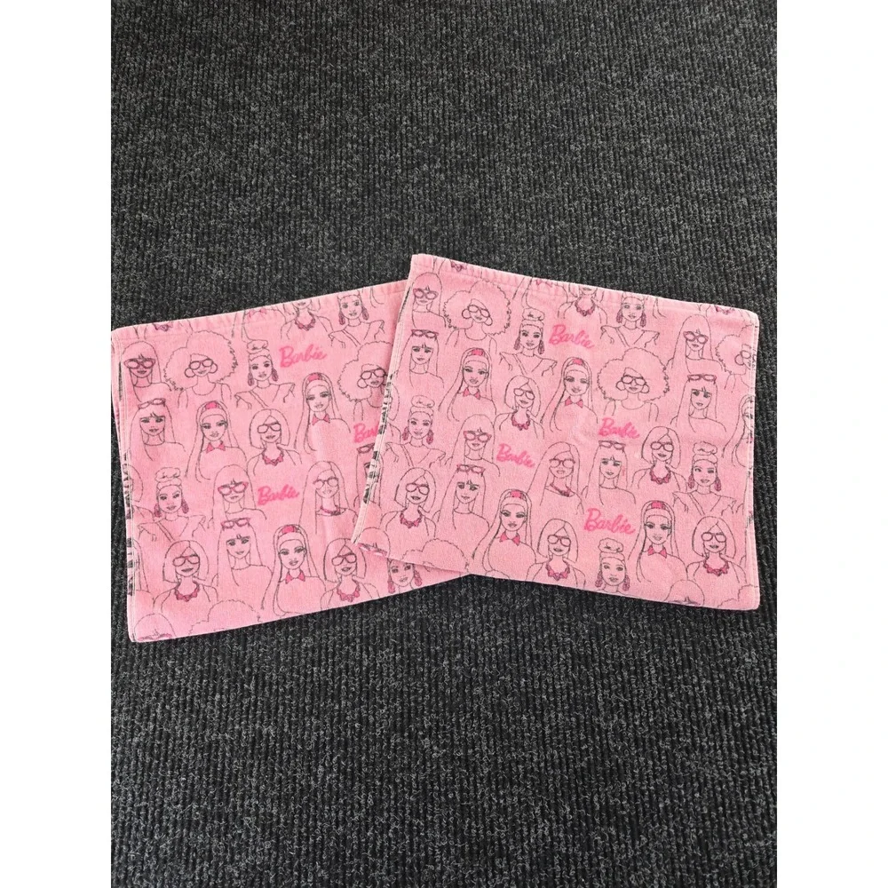Barbie hand towel